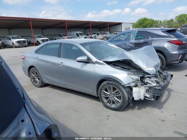 2017 Toyota Camry Se მანქანა იყიდება აუქციონზე, vin: 4T1BF1FK9HU702114, აუქციონის ნომერი: 44668171