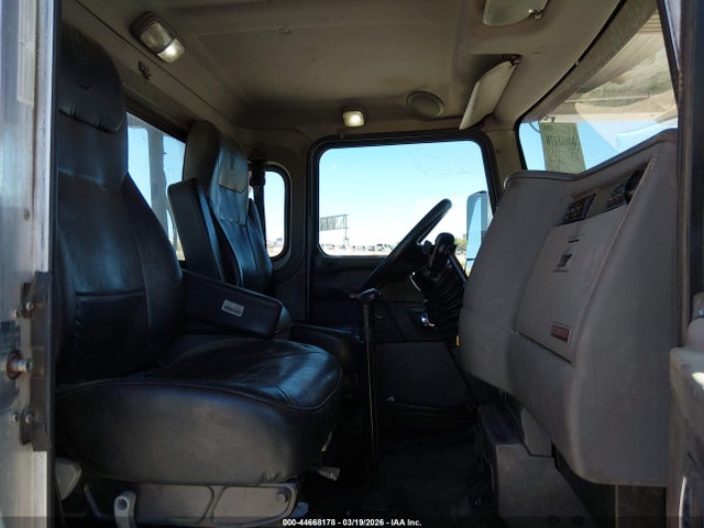2NKHHJ7X1GM483563 Kenworth Construction T370