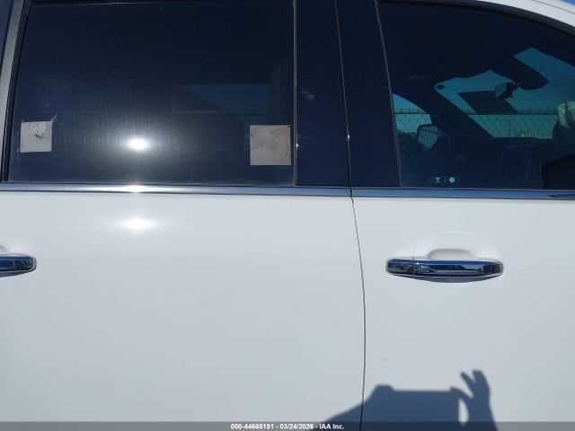 44668191 :رقم المزاد ، 1GC4YUEY2NF356860 vin ، 2022 Chevrolet Silverado 3500hd 4wd  Long Bed Ltz مزاد بيع