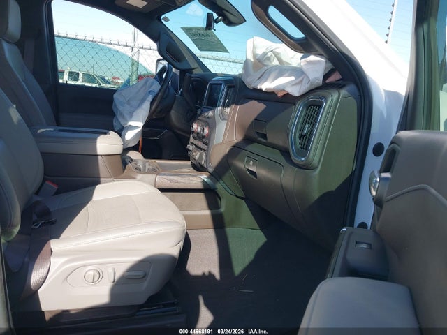 44668191 :رقم المزاد ، 1GC4YUEY2NF356860 vin ، 2022 Chevrolet Silverado 3500hd 4wd  Long Bed Ltz مزاد بيع