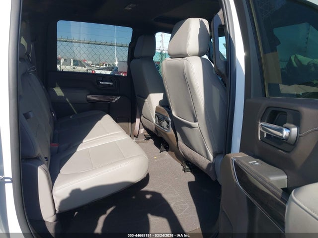 44668191 :رقم المزاد ، 1GC4YUEY2NF356860 vin ، 2022 Chevrolet Silverado 3500hd 4wd  Long Bed Ltz مزاد بيع