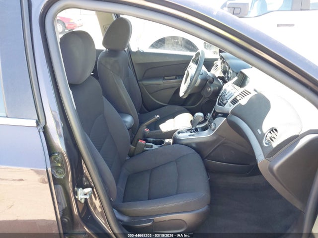 Chevrolet Cruze 1lt Auto 2015 1G1PC5SB3F7144569 Image 5