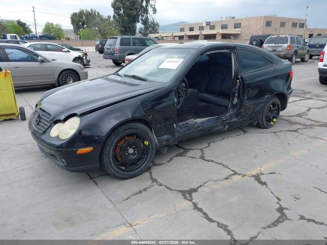 44668202 :رقم المزاد ، WDBRN64J64A640498 vin ، 2004 Mercedes-benz C 320 Sport مزاد بيع