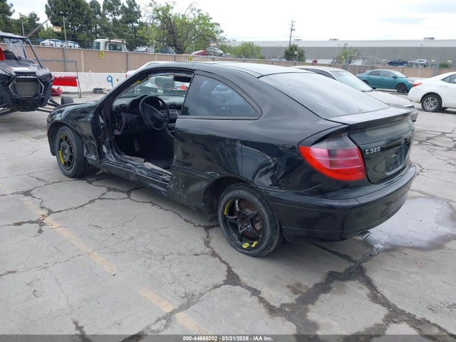 44668202 :رقم المزاد ، WDBRN64J64A640498 vin ، 2004 Mercedes-benz C 320 Sport مزاد بيع