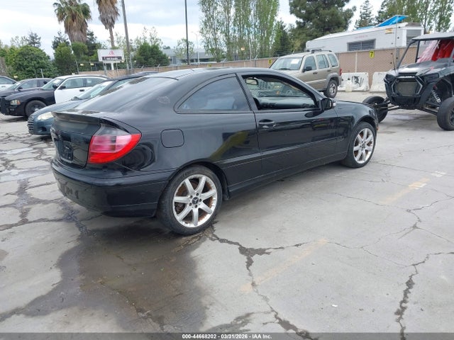 44668202 :رقم المزاد ، WDBRN64J64A640498 vin ، 2004 Mercedes-benz C 320 Sport مزاد بيع