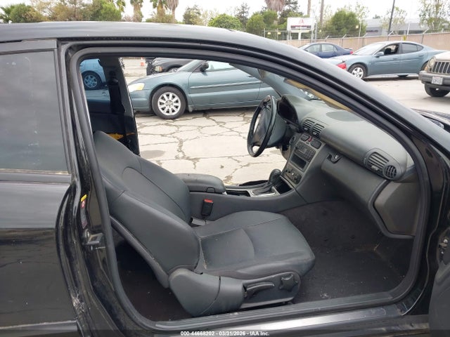 44668202 :رقم المزاد ، WDBRN64J64A640498 vin ، 2004 Mercedes-benz C 320 Sport مزاد بيع