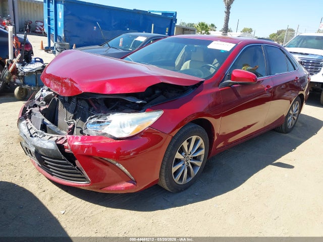 Toyota CAMRY XLE 2015 4T1BF1FK2FU887734 Image 2