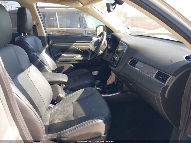 2019 MITSUBISHI OUTLANDER JA4AD3A30KZ037853 Photo 4