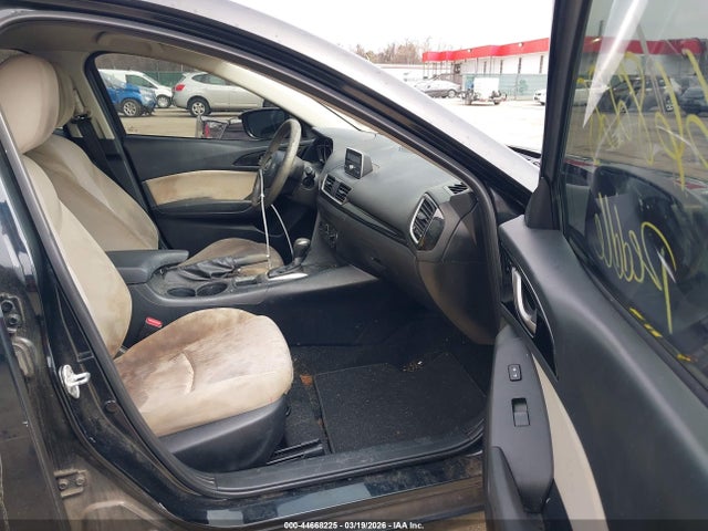 Продажа на аукционе авто 2014 Mazda Mazda3 I Sport, vin: 3MZBM1U79EM109052, номер лота: 44668225