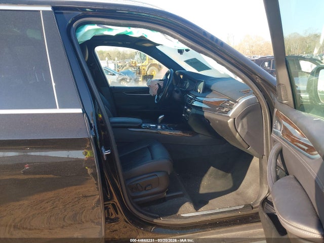 44668231 :رقم المزاد ، 5UXKR0C55J0X91194 vin ، 2018 Bmw X5 Xdrive35i مزاد بيع