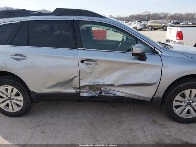 Aukcja sprzedaży 2017 Subaru Outback 2.5i Premium, vin: 4S4BSACC1H3331528, numer aukcji: 44668247
