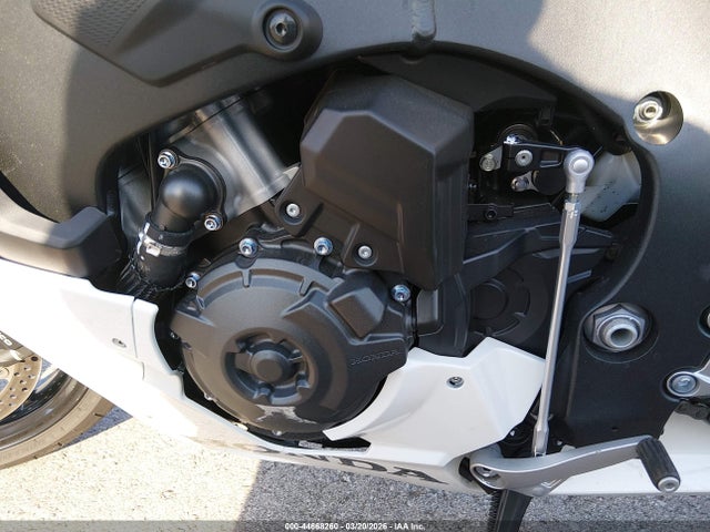 Honda CBR1000 RR 2025 JH2SC7717SK800168 Image 9