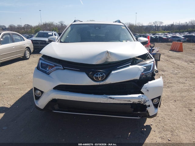 JTMDFREV4JJ179650 Toyota Rav4 Limited