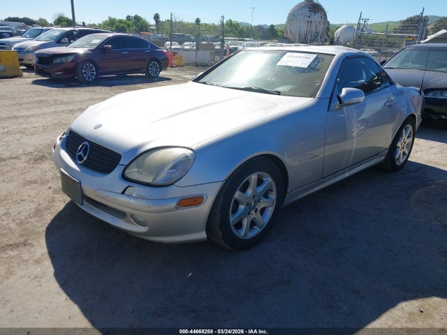 Aukcja sprzedaży 2001 Mercedes-benz Slk 230 Kompressor, vin: WDBKK49F11F224733, numer aukcji: 44668288