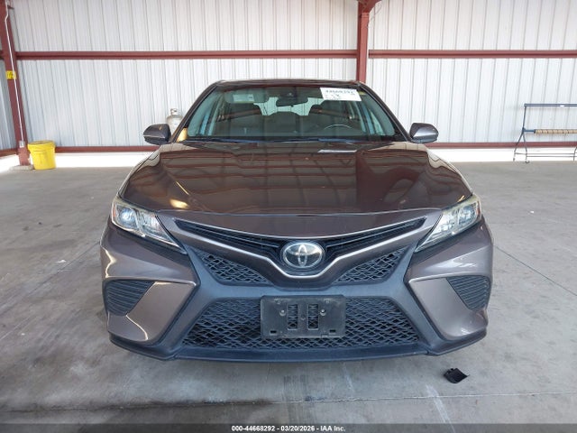 4T1B11HK3KU209502 Toyota CAMRY SE