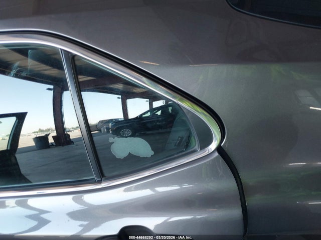 4T1B11HK3KU209502 Toyota CAMRY SE