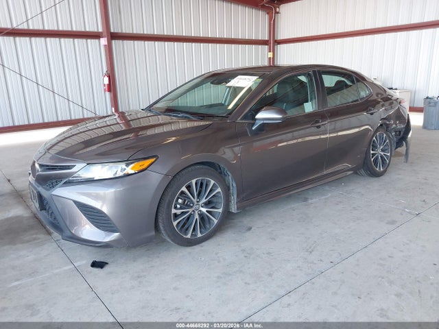 4T1B11HK3KU209502 Toyota CAMRY SE