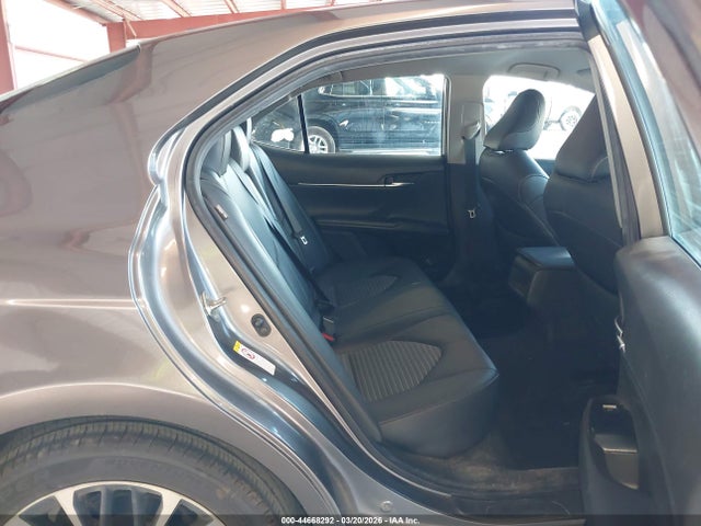 4T1B11HK3KU209502 Toyota CAMRY SE