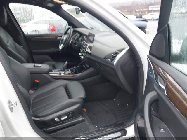 2019 BMW X3 5UXTR9C52KLP86687 Photo 4