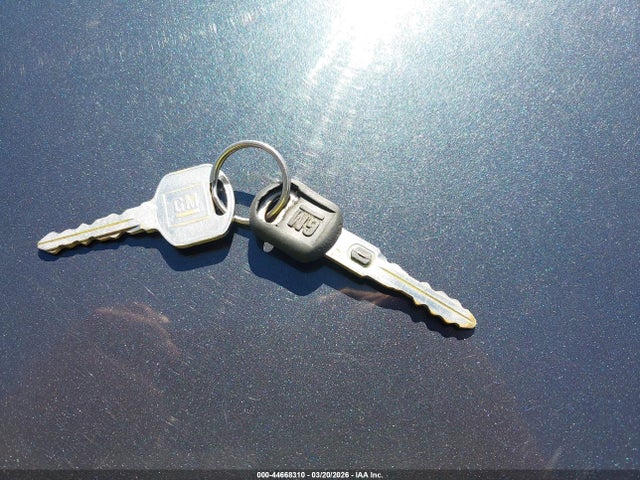 44668310 :رقم المزاد ، 2G4WS52J611157394 vin ، 2001 Buick Century Custom مزاد بيع
