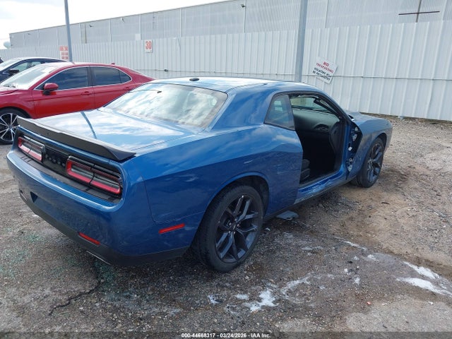 2022 Dodge Challenger Sxt მანქანა იყიდება აუქციონზე, vin: 2C3CDZAG7NH151765, აუქციონის ნომერი: 44668317