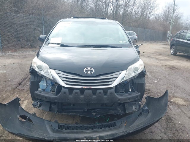 5TDYK3DC2ES485023 Toyota Sienna Xle V6 8 Passenger