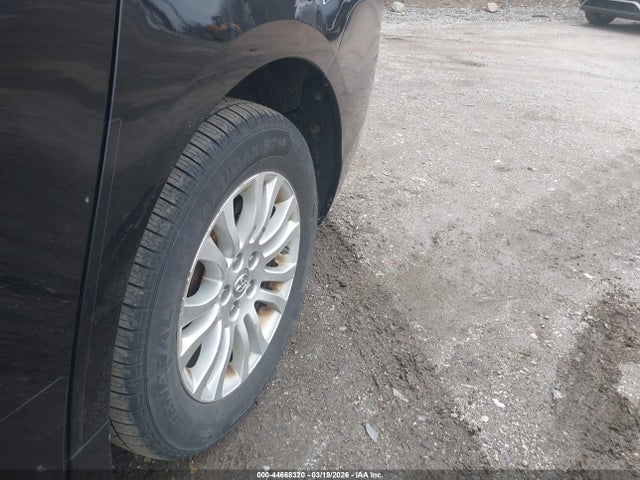 5TDYK3DC2ES485023 Toyota Sienna Xle V6 8 Passenger