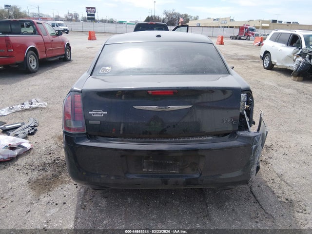2013 Chrysler 300c John Varvatos Limited Edition მანქანა იყიდება აუქციონზე, vin: 2C3CCADGXDH741456, აუქციონის ნომერი: 44668344
