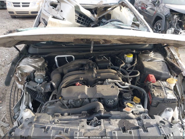 44668345 :رقم المزاد ، 4S3BNAB65J3004742 vin ، 2018 Subaru Legacy 2.5i مزاد بيع