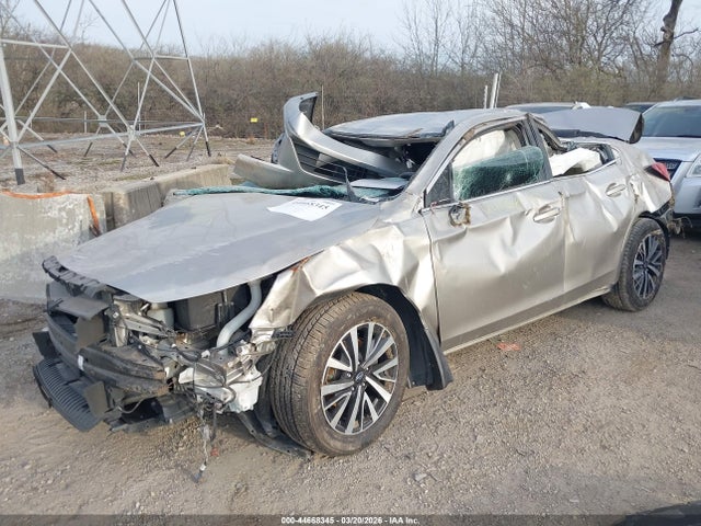 44668345 :رقم المزاد ، 4S3BNAB65J3004742 vin ، 2018 Subaru Legacy 2.5i مزاد بيع