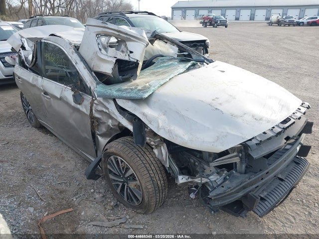 44668345 :رقم المزاد ، 4S3BNAB65J3004742 vin ، 2018 Subaru Legacy 2.5i مزاد بيع