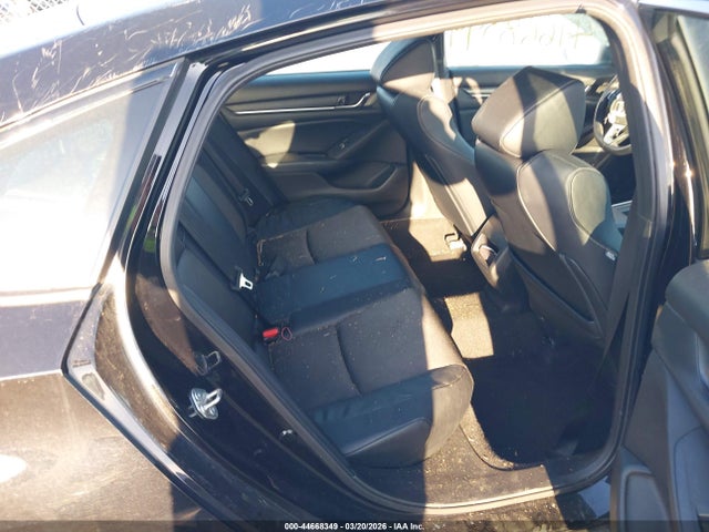 Продаж на аукціоні авто 2018 Honda Accord Sport, vin: 1HGCV1F36JA103295, номер лоту: 44668349