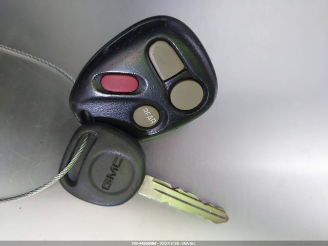 44668364 :رقم المزاد ، 1GKDM19X03B513760 vin ، 2003 Gmc Safari مزاد بيع