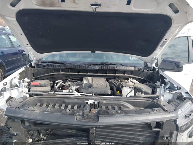 Продажа на аукционе авто 2025 Chevrolet Silverado 1500 4wd  Short Bed Rst, vin: 1GCUKEE82SZ103376, номер лота: 44668370