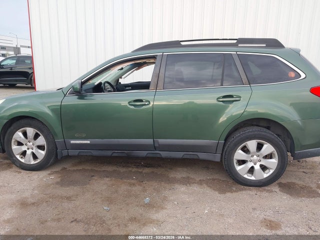 Продаж на аукціоні авто 2010 Subaru Outback 2.5i Premium, vin: 4S4BRCCC9A3341253, номер лоту: 44668372