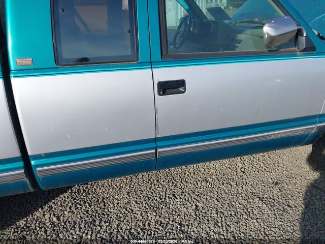 1993 CHEVROLET GMT-400 2GCFC29K6P1226415 Photo 5