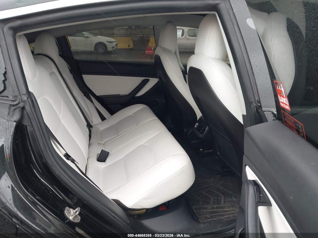 Auction sale of the 2019 Tesla Model 3 Long Range/performance, vin: 5YJ3E1EB8KF195672, lot number: 44668385
