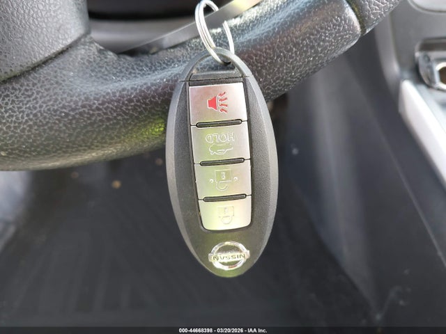 2018 Nissan Sentra Sv მანქანა იყიდება აუქციონზე, vin: 3N1AB7APXJL642218, აუქციონის ნომერი: 44668398