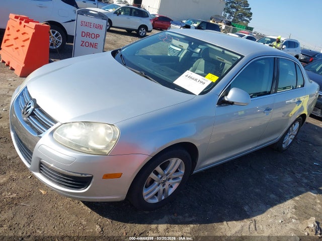 2007 Volkswagen Jetta 2.5 მანქანა იყიდება აუქციონზე, vin: 3VWRF71K37M039507, აუქციონის ნომერი: 44668399
