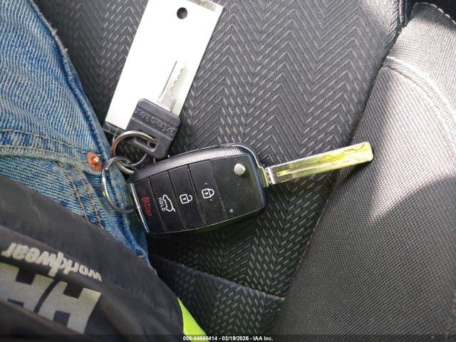 44668414 :رقم المزاد ، KNDPMCAC3L7801756 vin ، 2020 Kia Sportage Lx مزاد بيع