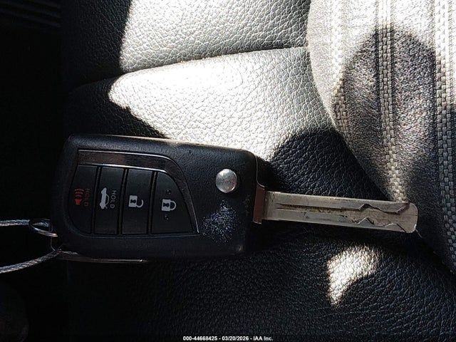 Продаж на аукціоні авто 2021 Toyota Camry Se, vin: 4T1G11AK4MU587850, номер лоту: 44668425