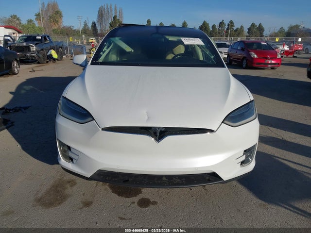 Aukcja sprzedaży 2017 Tesla Model X 100d/75d/90d, vin: 5YJXCBE21HF041665, numer aukcji: 44668429