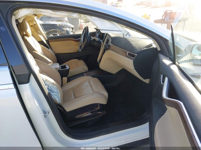 Aukcja sprzedaży 2017 Tesla Model X 100d/75d/90d, vin: 5YJXCBE21HF041665, numer aukcji: 44668429