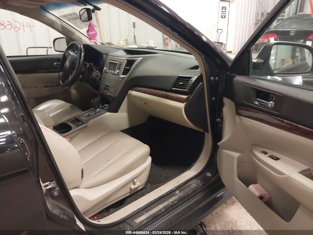 Продаж на аукціоні авто 2013 Subaru Legacy 2.5i Limited, vin: 4S3BMCK62D3003289, номер лоту: 44668434