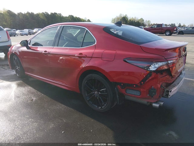 2021 TOYOTA CAMRY 4T1K61AKXMU428407 Photo 2