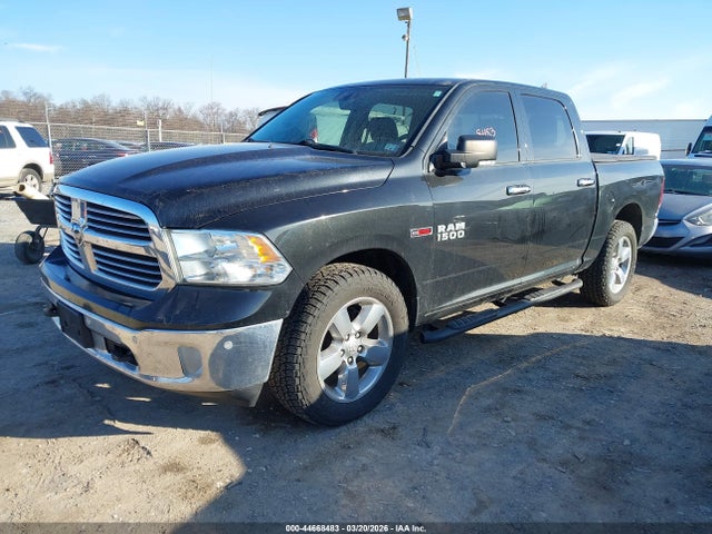 2015 RAM 1500 1C6RR7LM4FS717896 Photo 1
