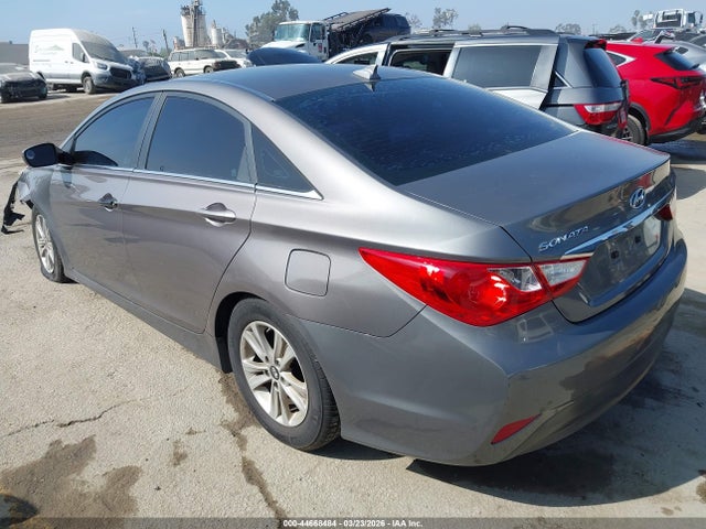 5NPEB4AC2EH920061 Hyundai SONATA GLS