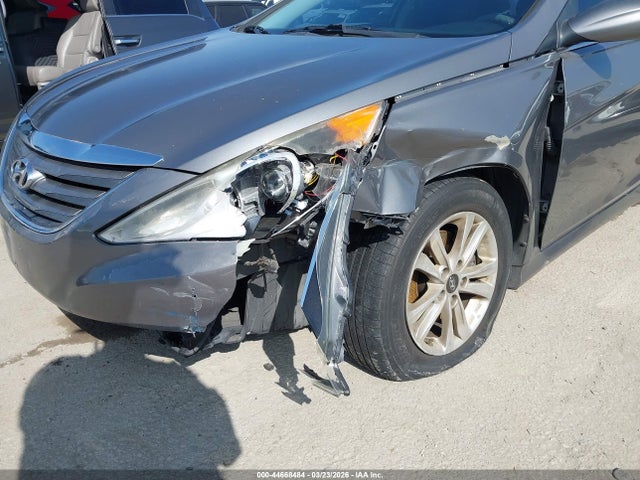 5NPEB4AC2EH920061 Hyundai SONATA GLS