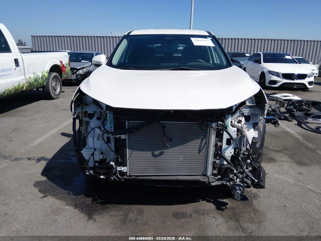 JN8BT3BA0PW410624 Nissan Rogue Sv Fwd