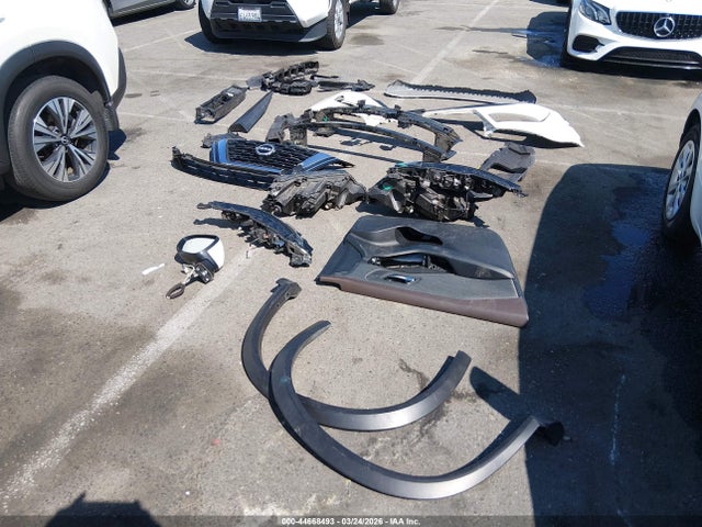 JN8BT3BA0PW410624 Nissan Rogue Sv Fwd